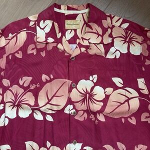 Tommy Bahama Men's 100%‎ Silk Short Sleeve Camp Shirt Red Floral Medium